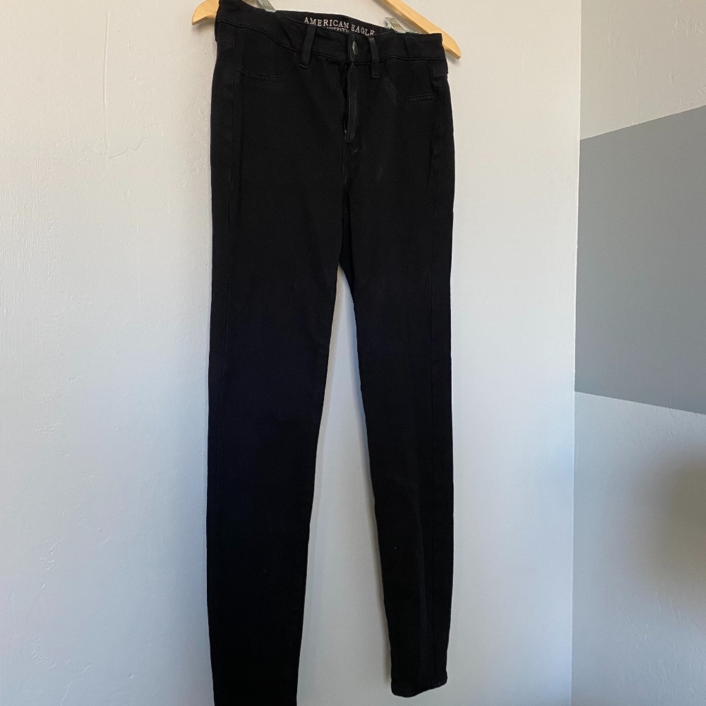 American Eagle Black Skinny Jeans